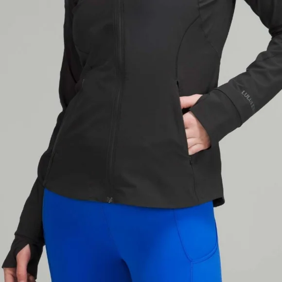 Lululemon Mist Over Windbreaker in color Black size 10 new no tag - Picture 5 of 17